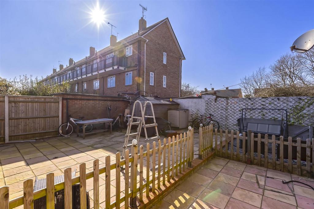 Maybridge Sq 12.jpg