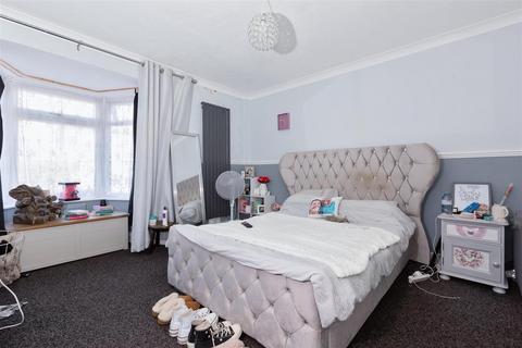 undefined, Maybridge Square, Goring-By-Sea
