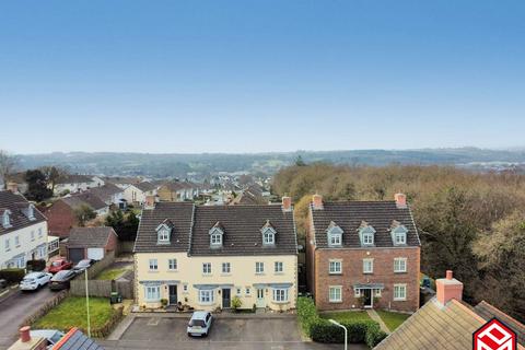 4 bedroom end of terrace house for sale, Pontyclun CF72