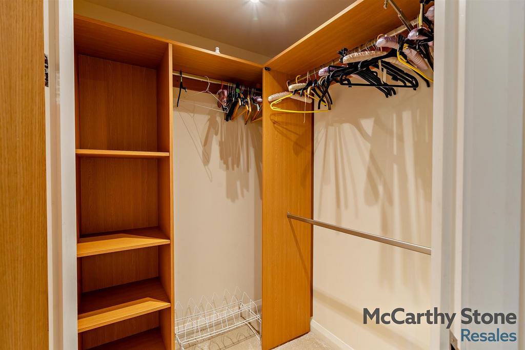 8637286-interior11-800.jpg