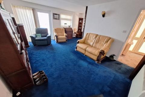 1 bedroom semi-detached bungalow for sale, Exeter Close, Ernesford Grange, Coventry, CV3 2PX