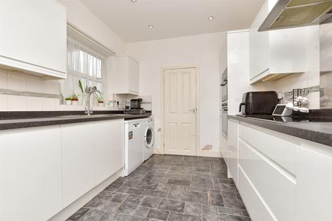 3 bedroom semi-detached house for sale, Gwydyr Road, Bromley, Kent