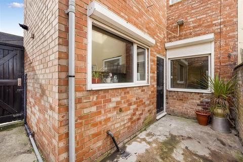 2 bedroom terraced house for sale, Beaconsfield Street, Darlington