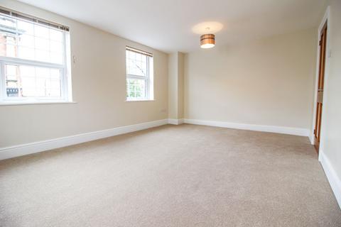 3 bedroom apartment to rent, Devizes Road, Swindon SN1