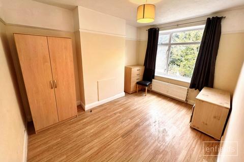 undefined, Southampton SO16