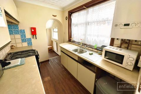 undefined, Southampton SO16