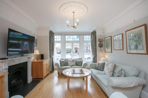 5 bedroom semi-detached house for sale, Grove Park, Camberwell, SE5