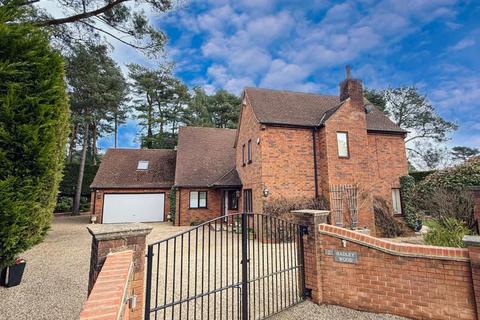 5 bedroom detached house for sale, Castlewood, Ringwood, BH24 2AX