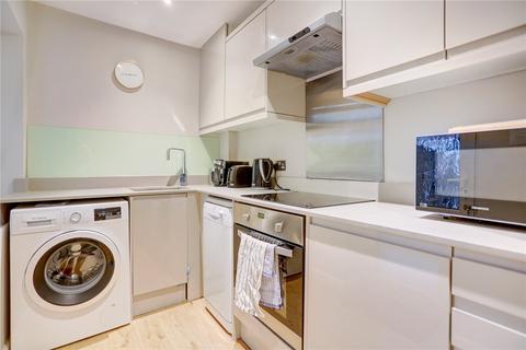 2 bedroom flat to rent, Eaton Gardens, Hove, East Sussex, BN3