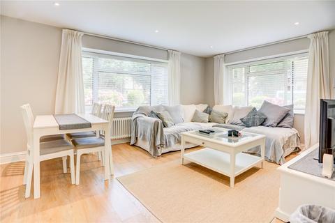 2 bedroom flat to rent, Eaton Gardens, Hove, East Sussex, BN3