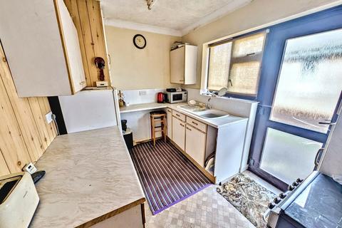 2 bedroom detached bungalow for sale, Kinson