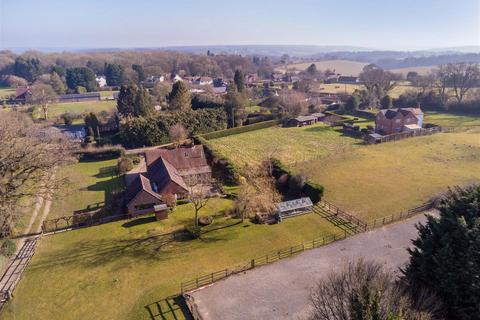 3 bedroom detached house for sale, Northend, Henley-On-Thames RG9