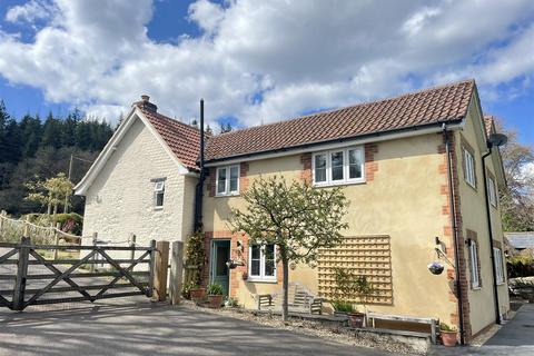 4 bedroom cottage to rent, Foxholes, Warminster BA12