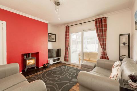 2 bedroom semi-detached bungalow for sale, 4 Peatville Gardens, Kingsknowe, Edinburgh, EH14 2EF