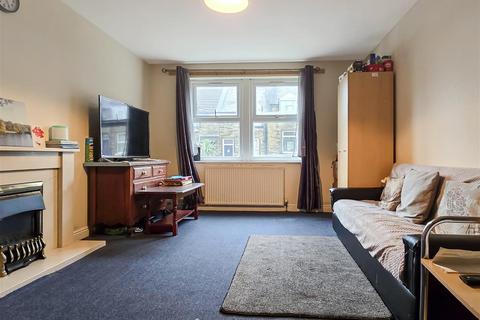 2 bedroom terraced house for sale, Bleasdale Avenue, Huddersfield HD2