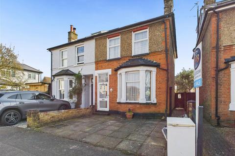 2 bedroom semi-detached house for sale, Mayo Road, Walton-On-Thames