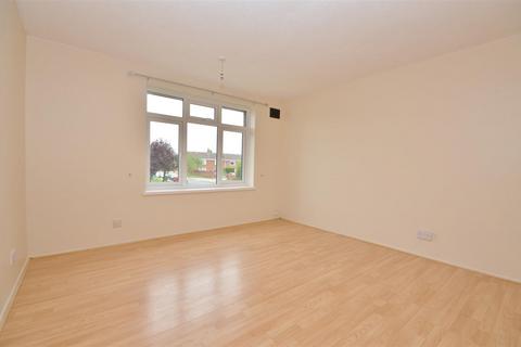 1 bedroom apartment to rent, Cowdray Close, Luton