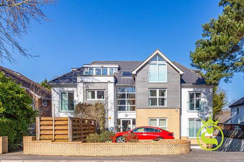 2 bedroom ground floor flat for sale, Penn Hill Avenue, Poole BH14