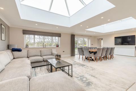 Orchard Mallow Harewood Road, Collingham, Wetherby, LS22 5BZ