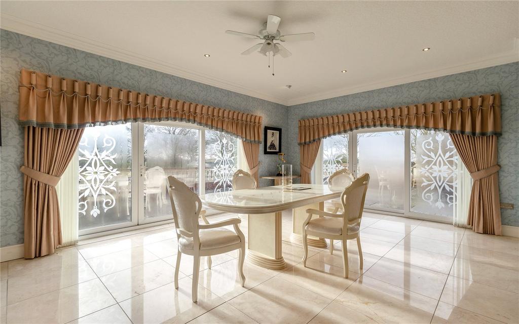 Summer Room