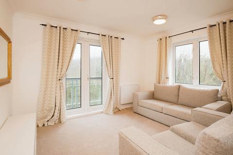 2 bedroom flat to rent, Grangemoor Court, Caerdydd, CF11