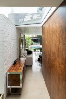 9 Ravenstone Road, London, N8 0JT