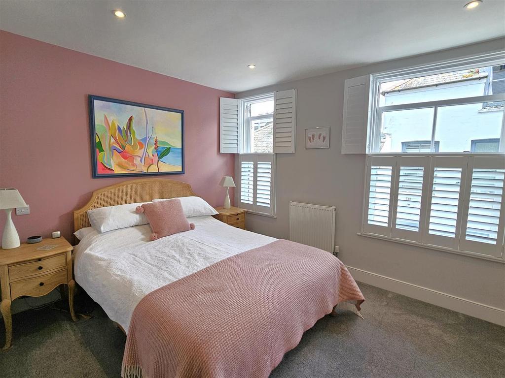 2nd Bedroom (2).jpg