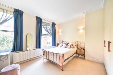 1 bedroom flat for sale, Westfield Lodge, Hampstead, London, NW3