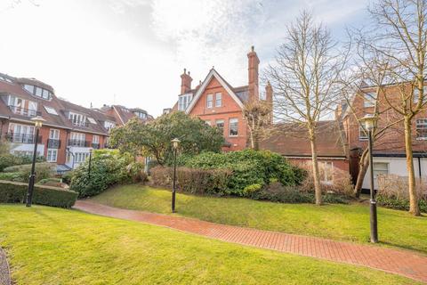 Westfield Lodge, Hampstead, London, NW3