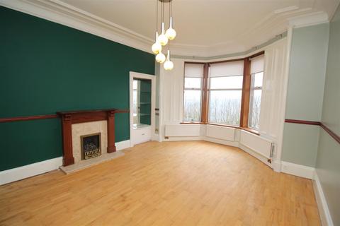 3 bedroom flat for sale, Barrhill Road, Gourock