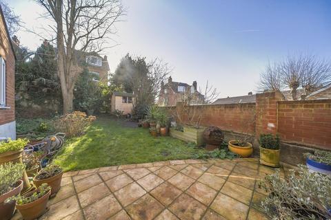 2 bedroom flat for sale, High View Road, Crystal Palace