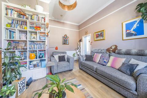 2 bedroom flat for sale, High View Road, Crystal Palace