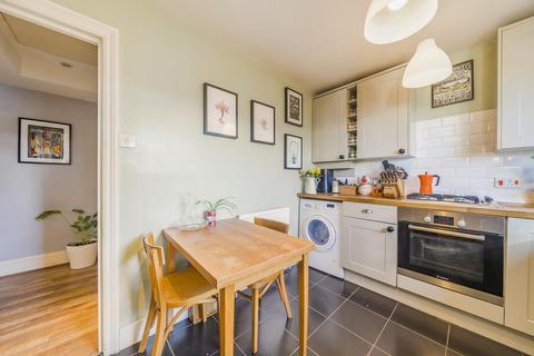18a High View Road, London, SE19 3SS