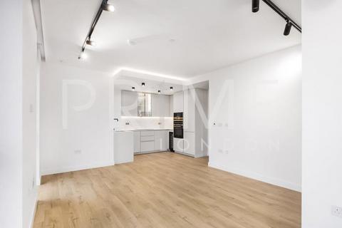 2 bedroom apartment to rent, Valencia Tower, 250 City Road EC1V