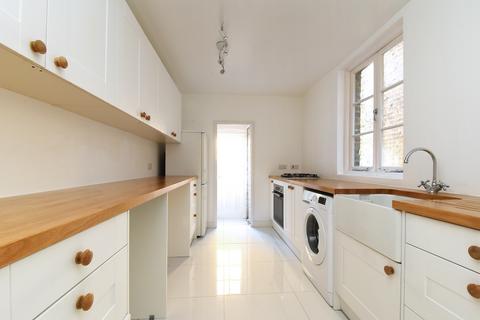 3 bedroom terraced house for sale, Garthorne Road