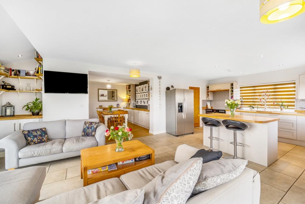 9 Woolsthorpe Road (Woolsthorpe By Colsterworth)-2