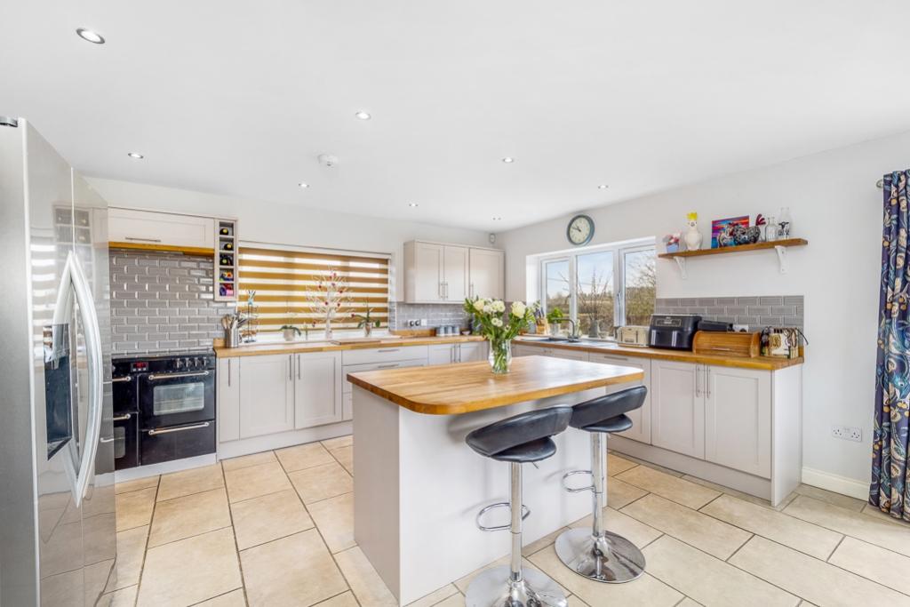9 Woolsthorpe Road (Woolsthorpe By Colsterworth)-2