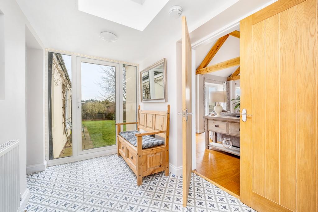 9 Woolsthorpe Road (Woolsthorpe By Colsterworth)-3