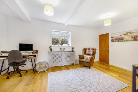 9 Woolsthorpe Road, Woolsthorpe By Colsterworth, Grantham, NG33 5NT