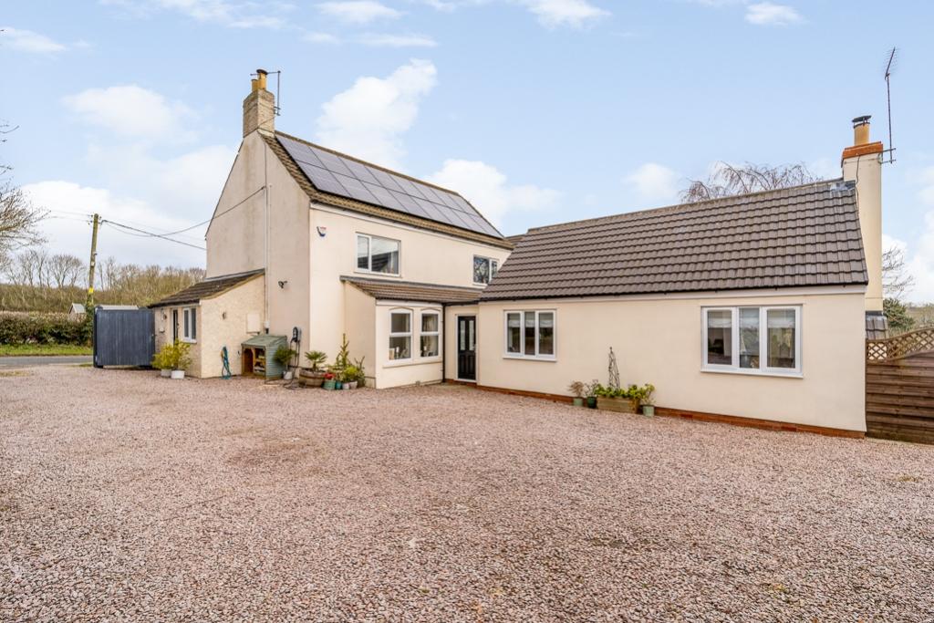 9 Woolsthorpe Road (Woolsthorpe By Colsterworth)-1
