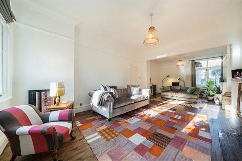 4 bedroom detached house for sale, Calais Street, London SE5