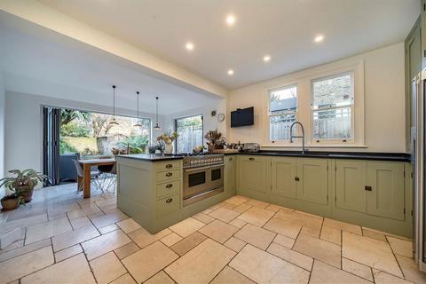 4 bedroom detached house for sale, Calais Street, London SE5