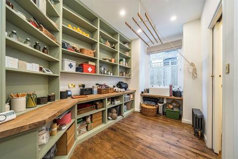 11 Calais Street, London, SE5 9LP