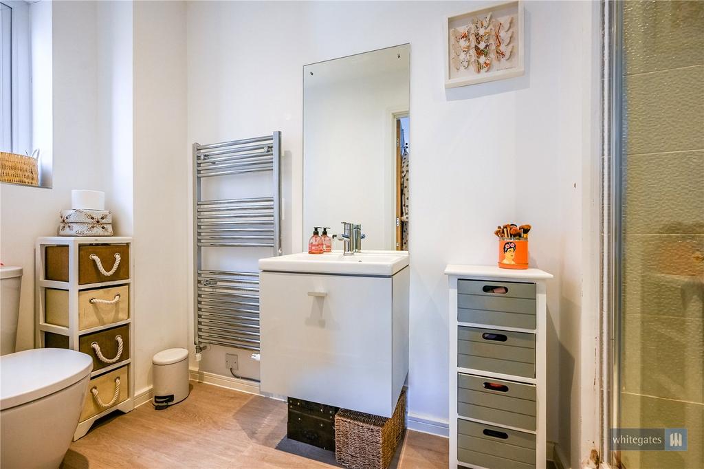 Ensuite