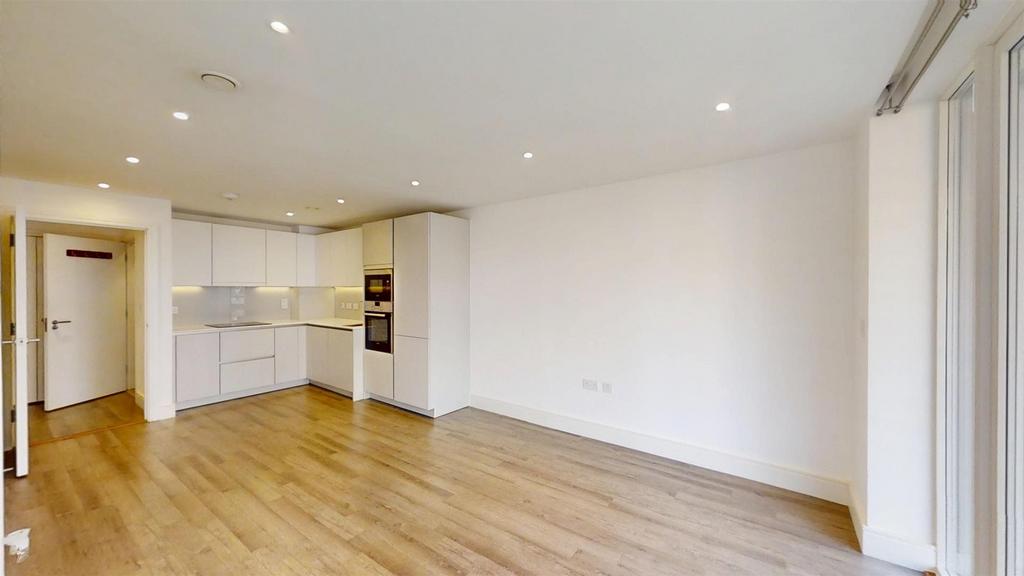 4-Gaumont-Place-Streatham-Hill-London-SW2-03092025