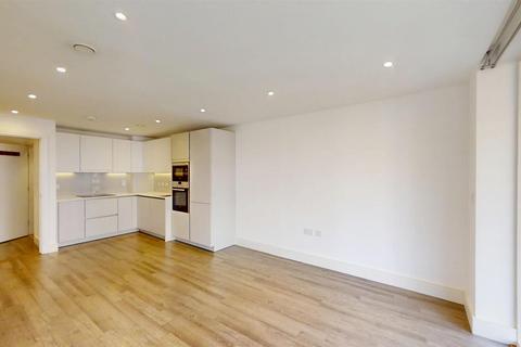 1 bedroom flat to rent, 4 Gaumont Place, London