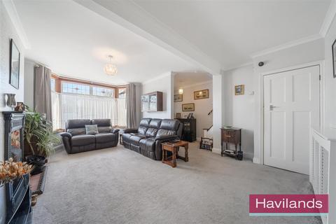 3 bedroom semi-detached house for sale, Fountains Crescent, London