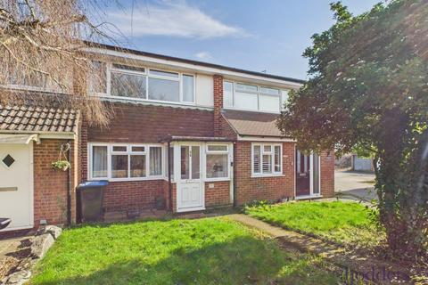 2 bedroom terraced house for sale, Heron Dale, Addlestone, Surrey, KT15