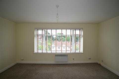 1 bedroom flat to rent, Davigdor Road, Hove