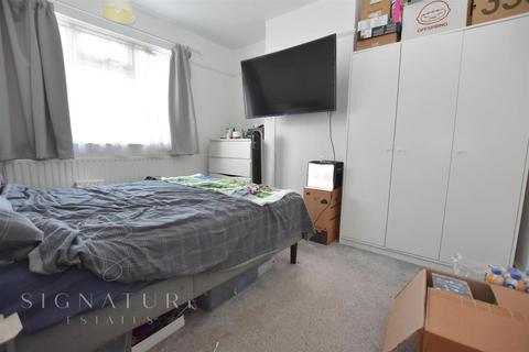 52 Chesham Road, Bovingdon, Hemel Hempstead, HP3 0EA